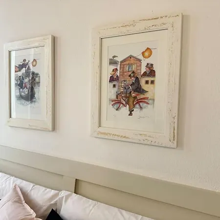 Nel Segno Della Luna アパート